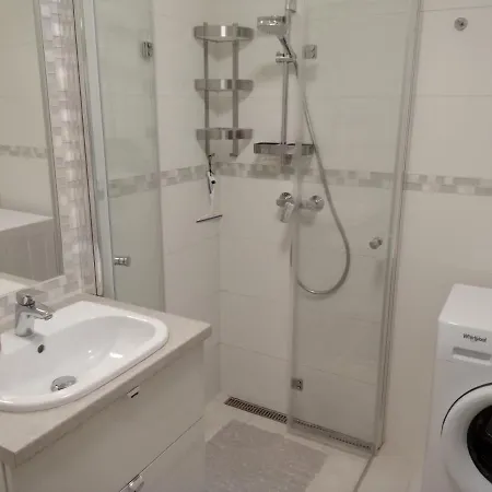 Admiral Apartman With Pool And Garden Siófok