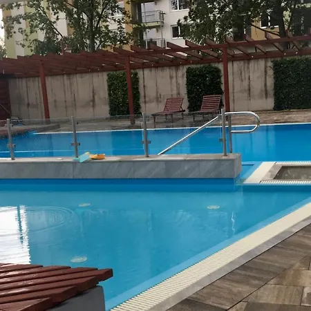Διαμέρισμα Admiral Apartman With Pool And Garden Σίοφοκ