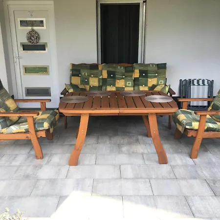 Admiral Apartman With Pool And Garden Siófok