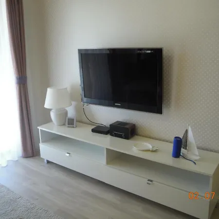 Admiral Apartman With Pool And Garden Διαμέρισμα Σίοφοκ