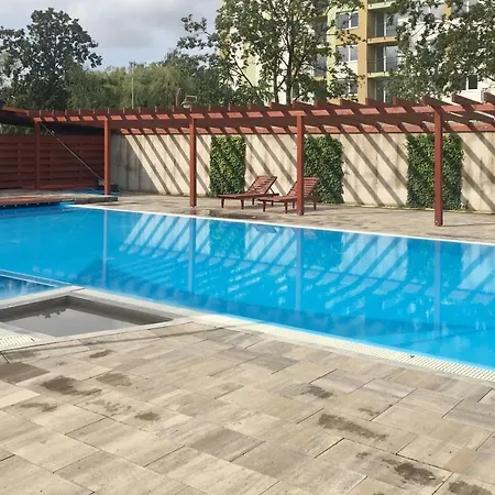 Admiral Apartman With Pool And Garden Σίοφοκ