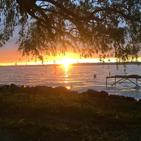 Admiral Apartman With Pool And Garden Σίοφοκ