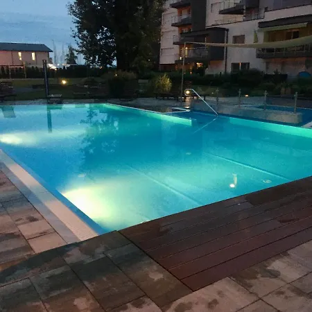 Apartamento Admiral Apartman With Pool And Garden Siófok