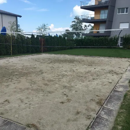 Admiral Apartman With Pool And Garden