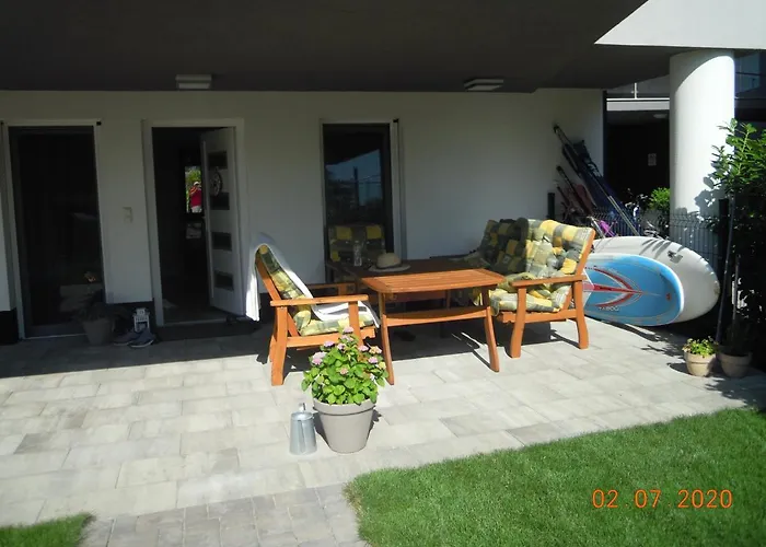 Daire Admiral Apartman With Pool And Garden *