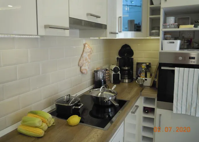 Admiral Apartman With Pool And Garden *