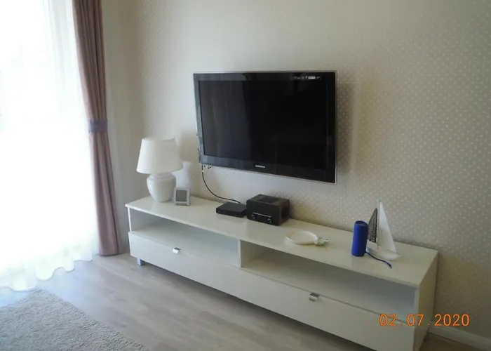 Admiral Apartman With Pool And Garden Appartamento Siófok