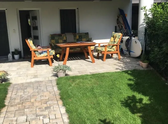 Admiral Apartman With Pool And Garden